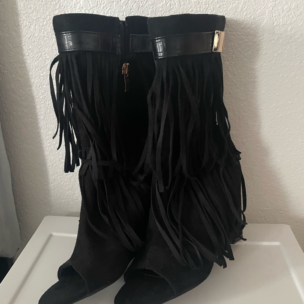 Women Fringe Decor Peep Toe Chunky Heeled Sandal Boots, Fashion Black Faux Suede